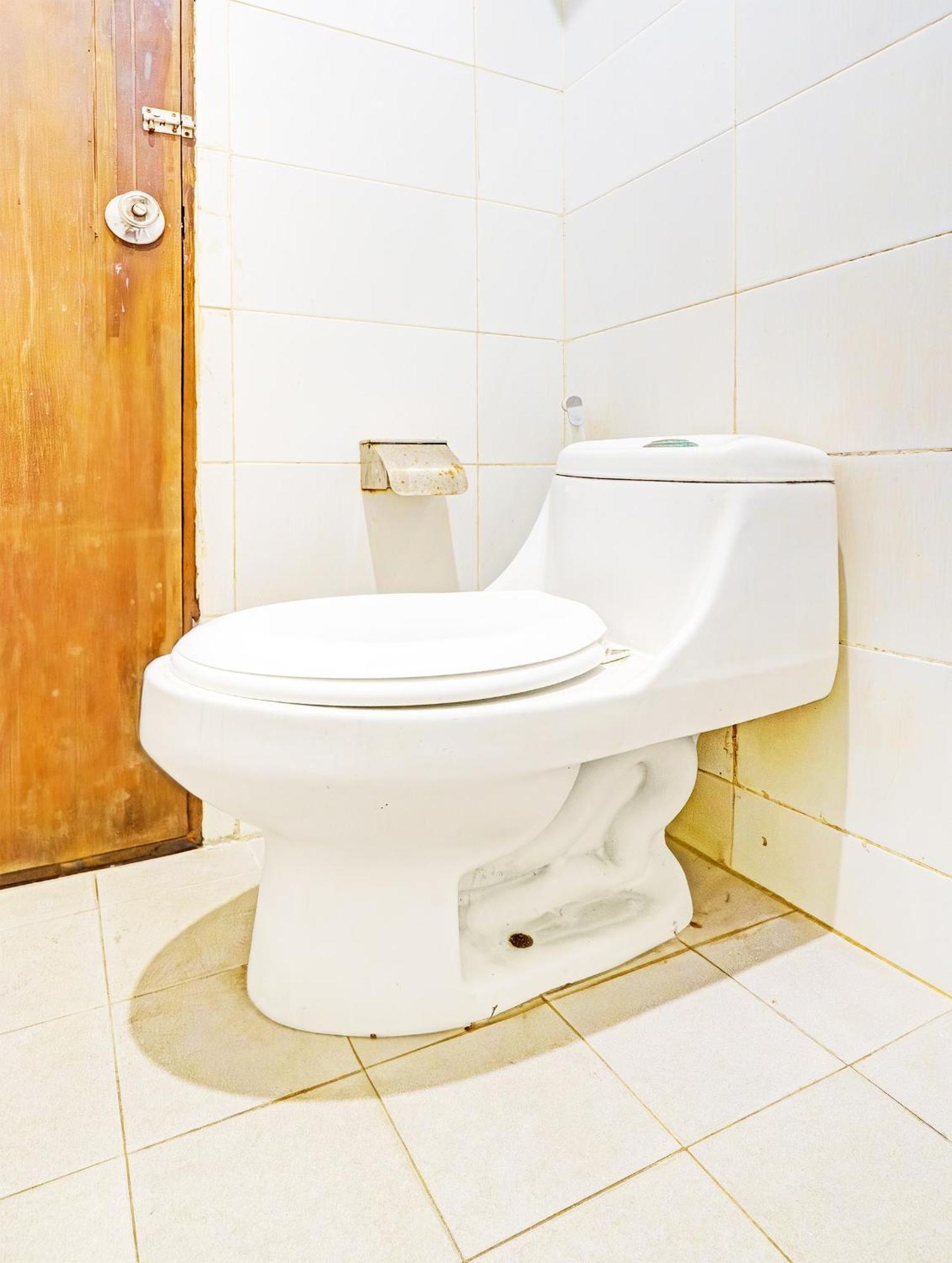 Oyo Life 2590 Kost Assirot 2* Jakarta